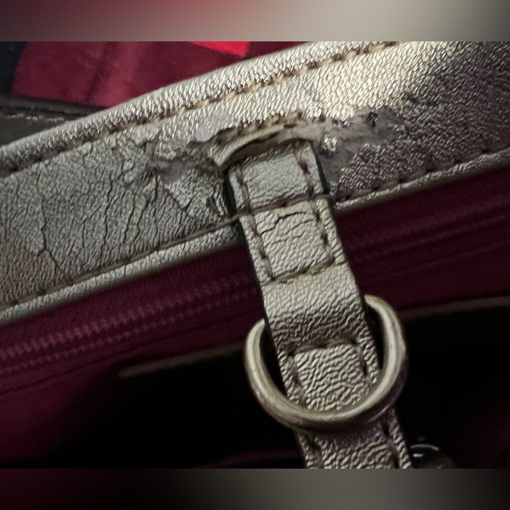 Matching Coach Poppy Purse, Wristlet, and wallet! With hang tag as well! - Picture 9 of 16